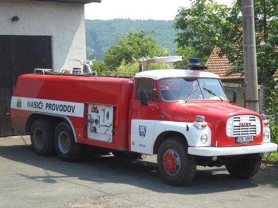 Tatra 148 – Wikipedie