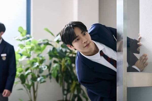 Head Over Heels Episode 10 Review: A Shocking Death That Pierces the Heart 2