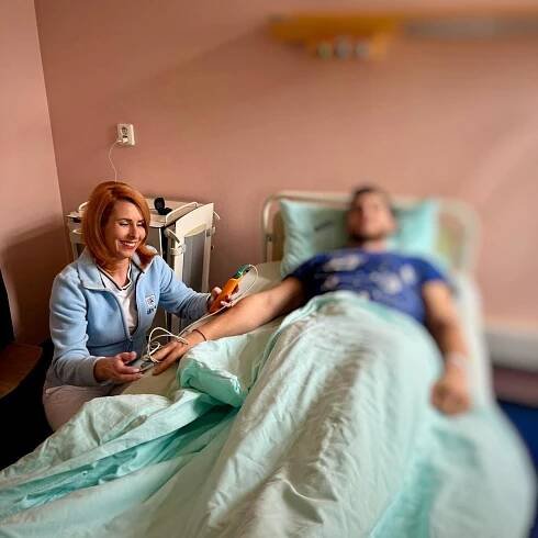 Sanitář/ka nebo ošetřovatel/ka na lůžka Neurologického oddělení - Ústřední vojenská nemocnice Praha (ÚVN)