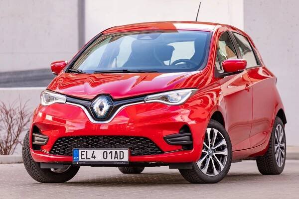 Jedno z nejlepších aut do města? Nový Renault Zoe. Obhájí si podle vás svoji cenu?