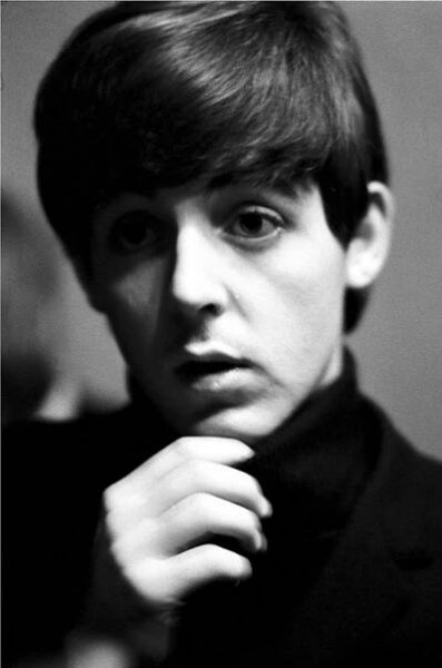 THE BEATLES CHRISTMAS CONCERT, BRITAIN - 1963