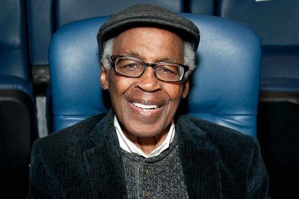 Robert Guillaume, Emmy-winning 'Benson' and 'Sports Night' actor, dies at 89