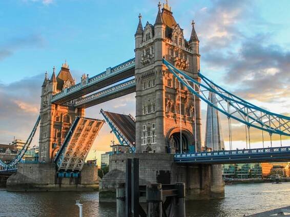 Londýn zajímavosti - most London Bridge
