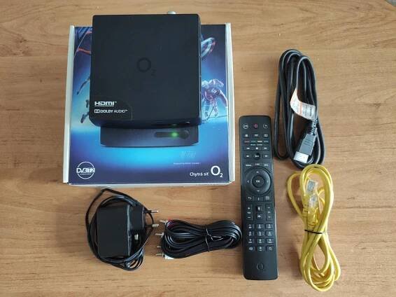 SET TOP BOX O2 TV / Oneplay s originálním balení - TV, audio, video