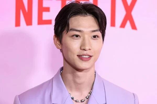 Sang Heon Lee přichází na Los Angeles Premiere Event of Netflix 's' XO, Kitty 'Sezóna 1 se konala v Netflix Tudum Theater 11. května 2023 v Hollywoodu, Los Angeles, Kalifornie, Spojené státy. — Stock obrázek
