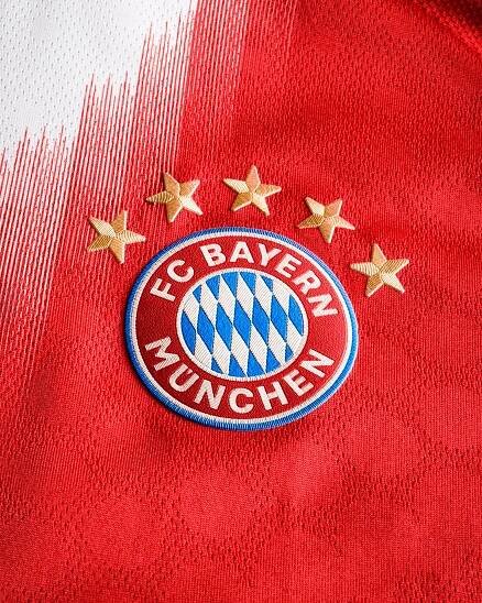 Bayern München 25-26 Home Kit Released - Footy Headlines