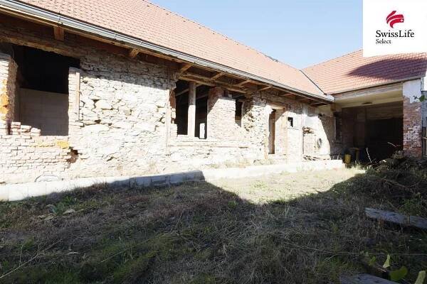 Prodej rodinného domu 500 m2 Franze Kafky, Třešť | Reality.iDNES.cz 