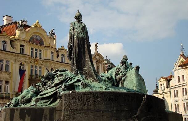 Mistr Jan Hus - pomník - Praha - České dědictví UNESCO
