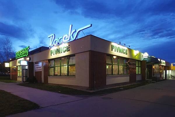 Restaurace Racek foto 1
