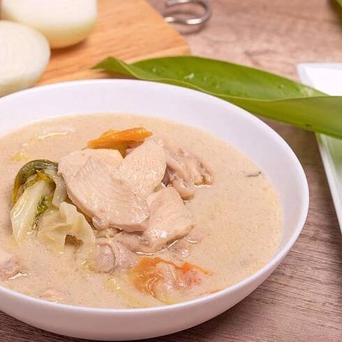 Tom kha kai