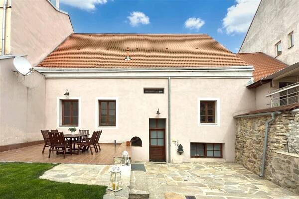 Komerční nemovitost v centru Znojma, 330 m2, zahrádka/dvůr, obrázek č.24