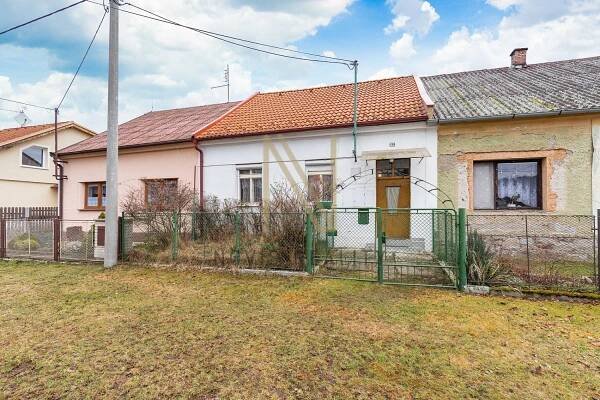 Prodej  rodinného domu 80 m², pozemek 582 m², Kamenný Újezd, okres Rokycany