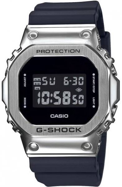Casio GM-5600U-1ER • KOKU.cz