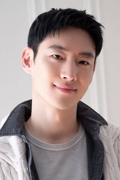 Lee Je-hoon herec