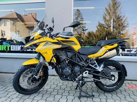 Benelli TRK 502X E5 ADVENTURE Limited yellow