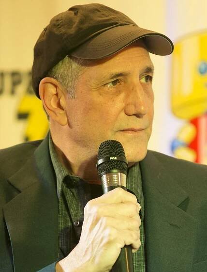 Stephen Russell – Wikipedie