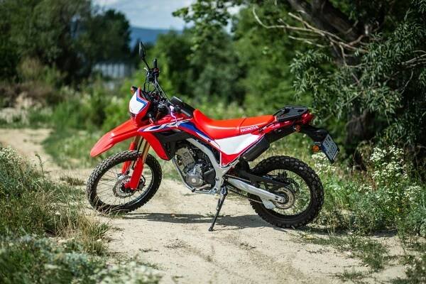 TEST Honda CRF 300 L. Motorka s ktorou sa dostane všade a za každého počasia