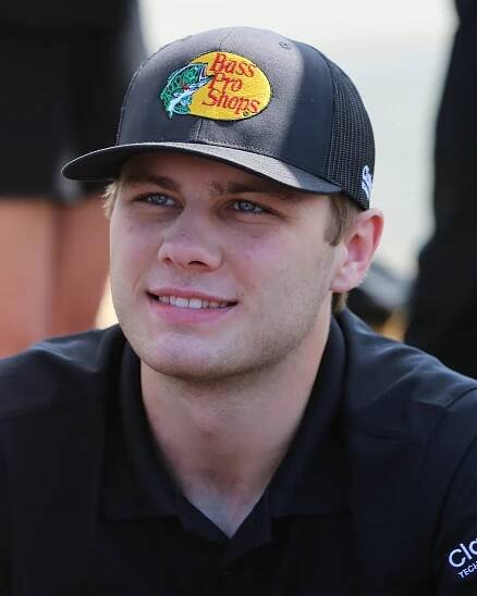 Carson Kvapil