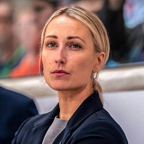 Jessica Campbell becomes NHL’s first female assistant coach joining Seattle’s bench