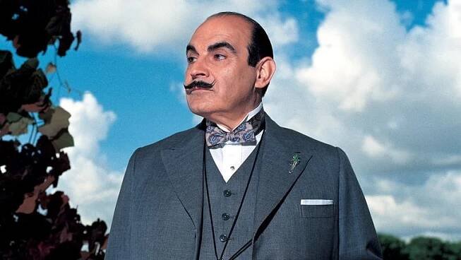 David Suchet alias Hercule Poirot: Znepokojuje mě, že miliarda lidí, než umře, trpí - Novinky
