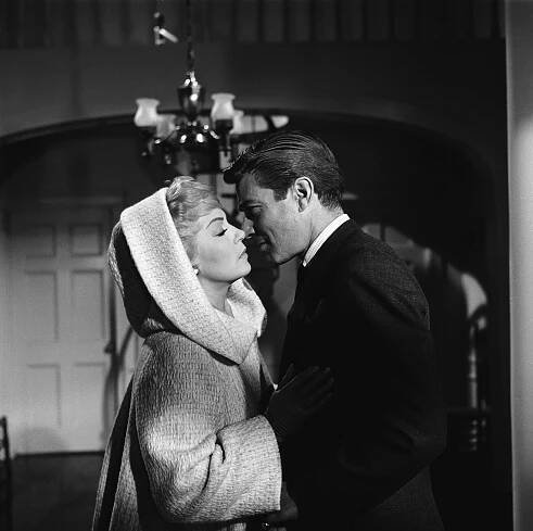 By Love Possessed - Z filmu - Lana Turner, Efrem Zimbalist Jr.