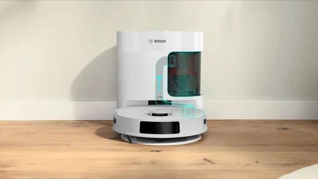 Robotický vysavač Bosch Spotless+ BCRD1W v dokovací stanici