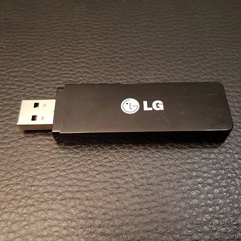 USB WiFi adaptér pro televize LG- AN-WF100 - připojení TV k internetu