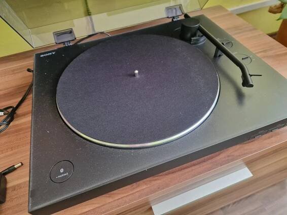 Gramofon Sony PS-LX310BT