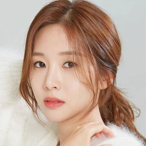 Lee Ji-Min-1989-p1.jpeg