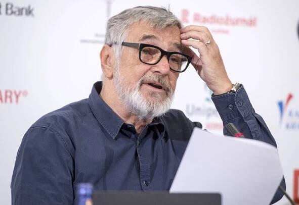 Jiří Bartoška (72) po rakovině opět v Motole: Náhlá hospitalizace!