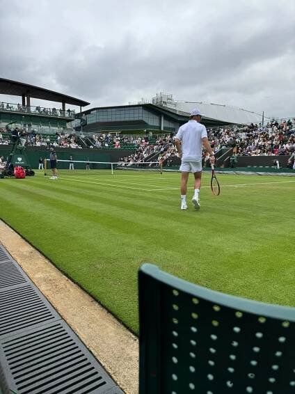 Race to Wimbledon 2024 by Bergo - Lob tenis