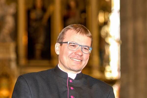 Plzeňského biskupa Františka Radkovského vystřídá Tomáš Holub