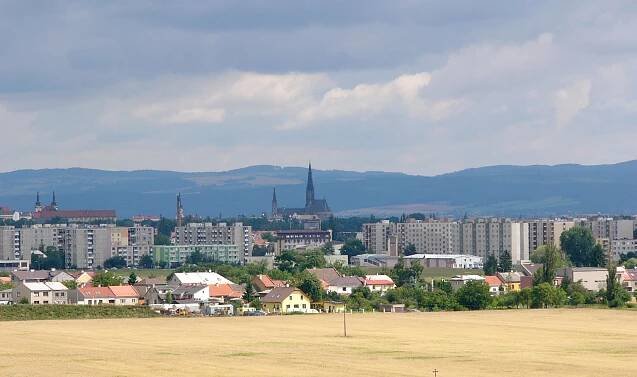 Soubor:Olomouc panorama.jpg – Wikipedie