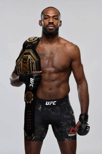 Jon Jones ate 5,000 calories a day for UFC heavyweight move | TotalNEWS