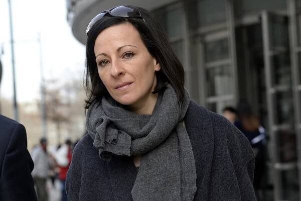 Lauren Salzman, a defendant in the NEXIVM case, leaves the Brooklyn federal court.