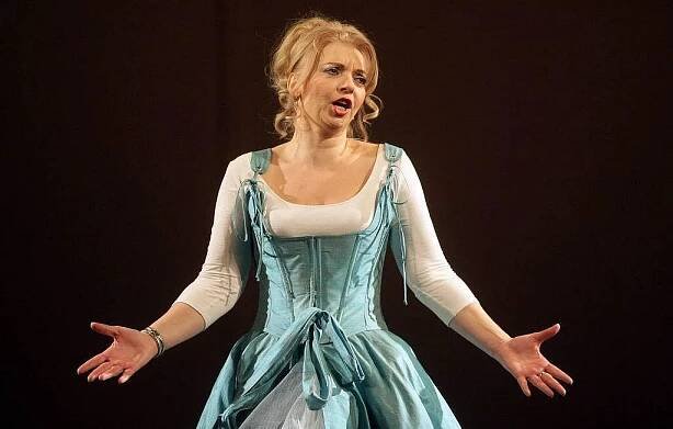 FOTO: Mozart podle Nohavici v Moravském divadle