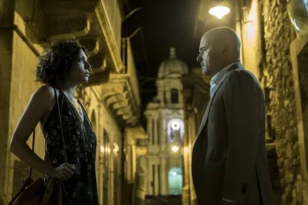 Antonia Truppo, Luca Zingaretti - Komisař Montalbano - Catalanottiho metoda - Z filmu