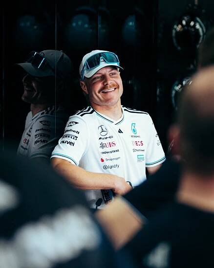 Galerie | Toto Wolff podporuje Valtteriho Bottase: Je rychlý a zaslouží si závodní sedačku | F1NEWS.cz