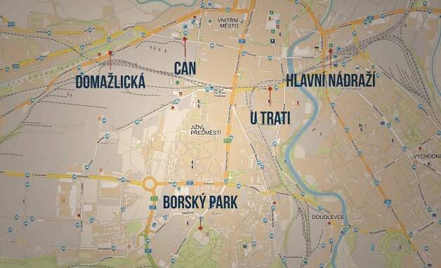 Kontejnery na použité injekční stříkačky se setkaly s úspěchem, umístěné jsou u nádraží nebo v parku