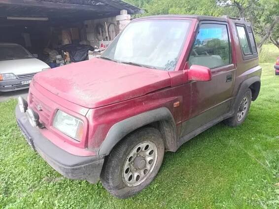 Prodám díly Suzuki Vitara - Rokycany