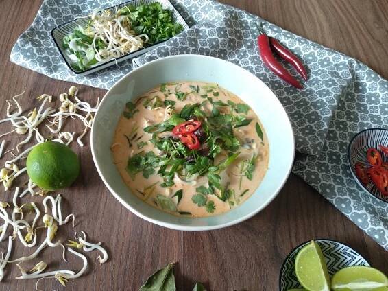 Thajská polévka Tom Kha Gai