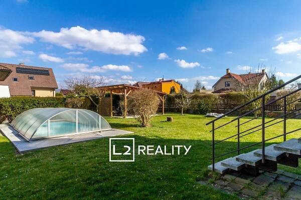 Prodej rodinného domu 194 m2 se zahradou 942 m - Čelákovice | Reality.iDNES.cz 