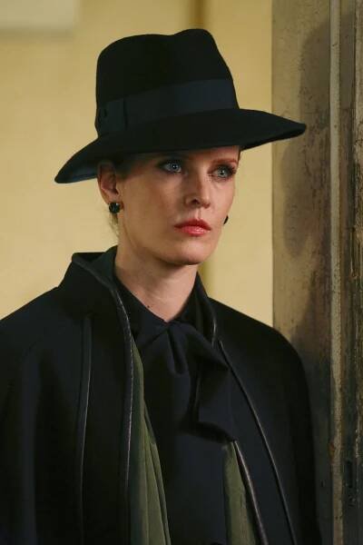 Bylo, nebylo - Naše hniloba - Z filmu - Rebecca Mader
