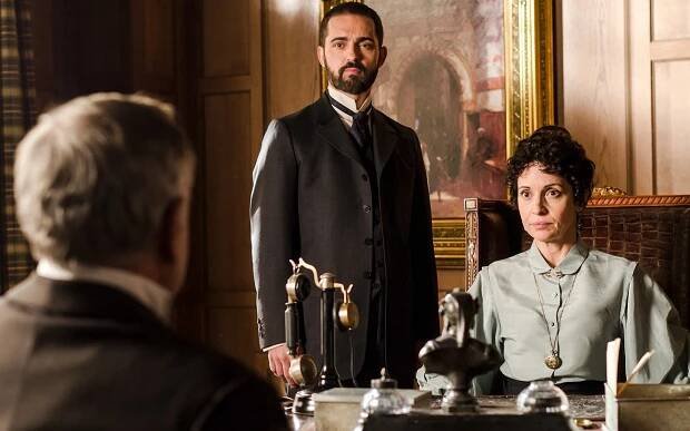 Grand Hotel - Stopa - Z filmu - Pedro Alonso, Adriana Ozores