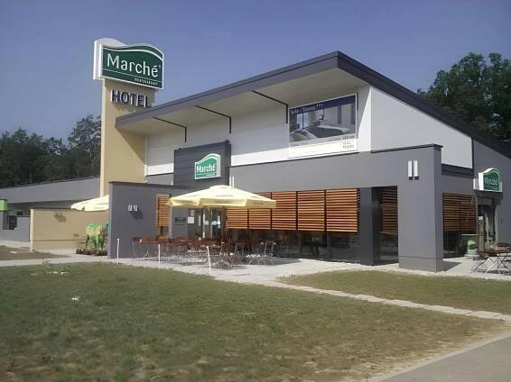 Hotel Draganic - NEJLEPŠÍ CENY ubytování ve městě Draganic