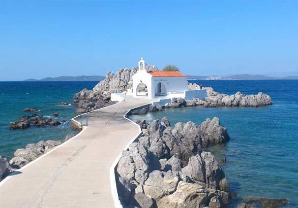 Chios: how to get, beaches, accommodations, things to do | PassioneGrecia - Passione Grecia
