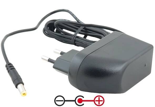 Napájecí adaptér univerzální 18V 1,33A 24W konektor 5,5mm x 2,1mm plus pól uprostřed AV | EO.CZ