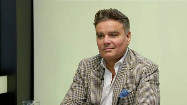 XTV.cz - „Pavel si směšně hraje na Havla, chce zbavit ANO schopnosti vládnout. Fiala je lhář a zrádce, Rakušan mocichtivý. Blažek může být trestně stíhán.“ – Petr Holec