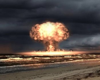 Klíčová lekce z taktiky pro přežití aneb Jak přečkat jaderný výbuch. Některým populárním mýtům se rozhodně raději vyhněte