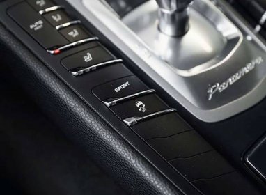 Prodej Porsche - Panamera V6 Diesel/100L/Bluetooth/LED/PCM-DVD/Turbo II